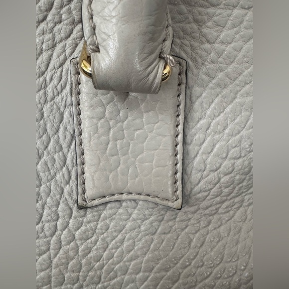 BURBERRY Pebbled Leather Or hard Bag - Preloved - AUTHENTIC - Picture 10 of 17